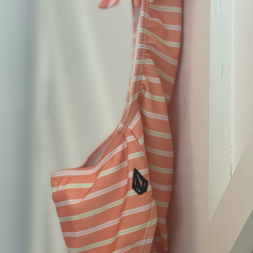 Volcom one piece bathing suit